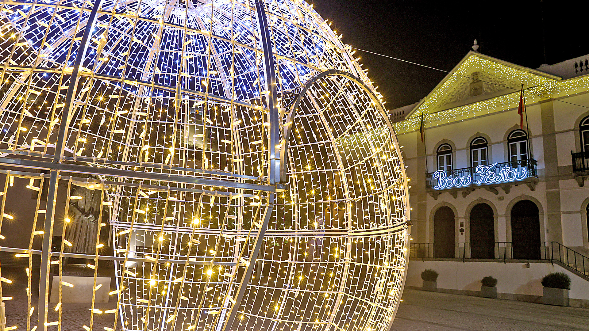 Alcácer do Sal brilha mais com a iluminação de Natal